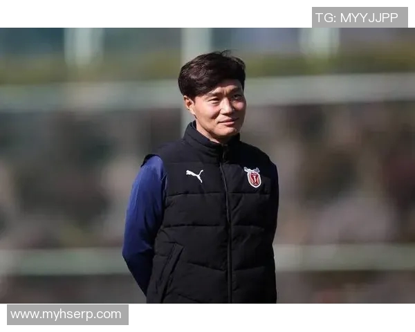 足球明星李玮锋近况揭秘他在职业生涯转型后的新挑战与生活状态 足球明星李玮锋近况揭秘他在职业生涯转型后的新挑战与生活状态