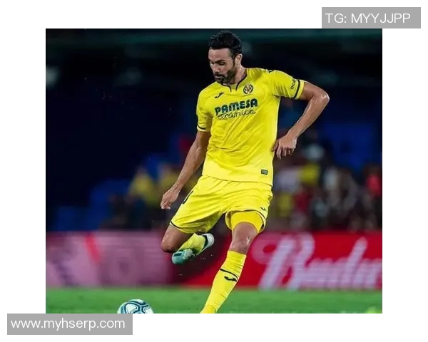 意大利足球明星在关键时刻点球失误引发球迷热议与反思 意大利足球明星在关键时刻点球失误引发球迷热议与反思